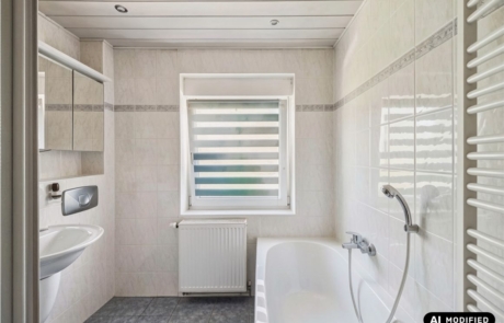 Bad mit Badewanne